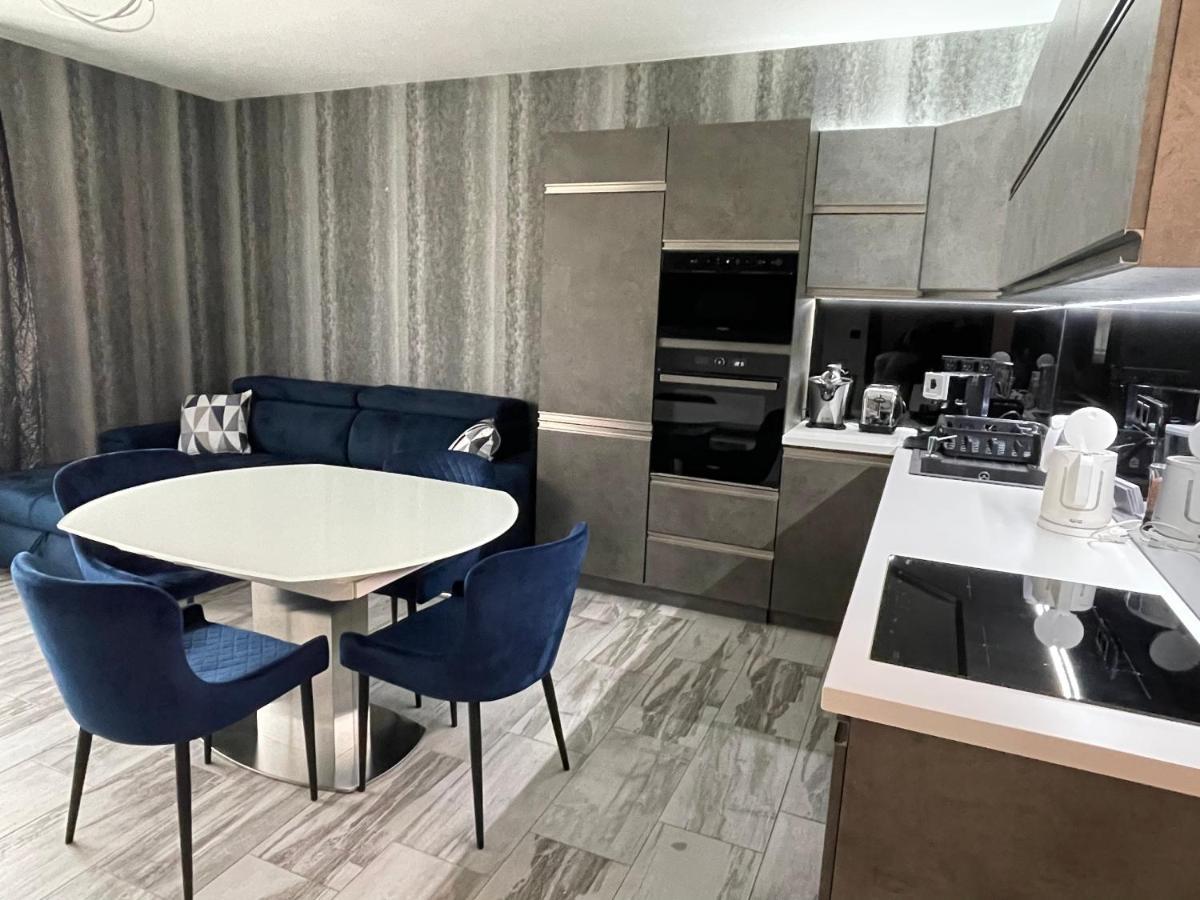 Republic5 Apartment Siofok Luaran gambar